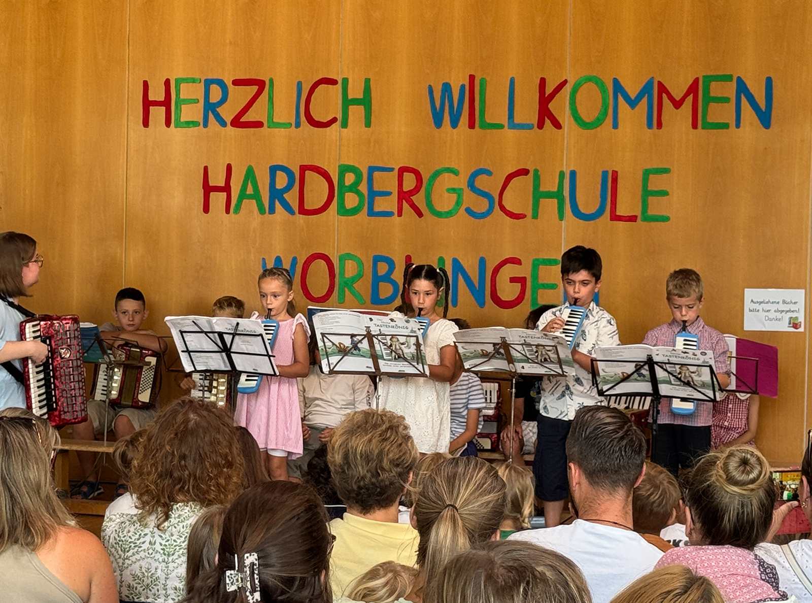 Schülervorspiel in der Hardberghalle Worblingen